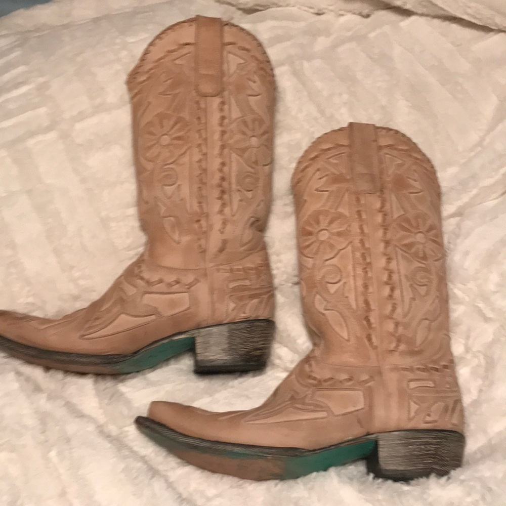Lane light Tan Leather Boots. 7.5 Name is Poison.